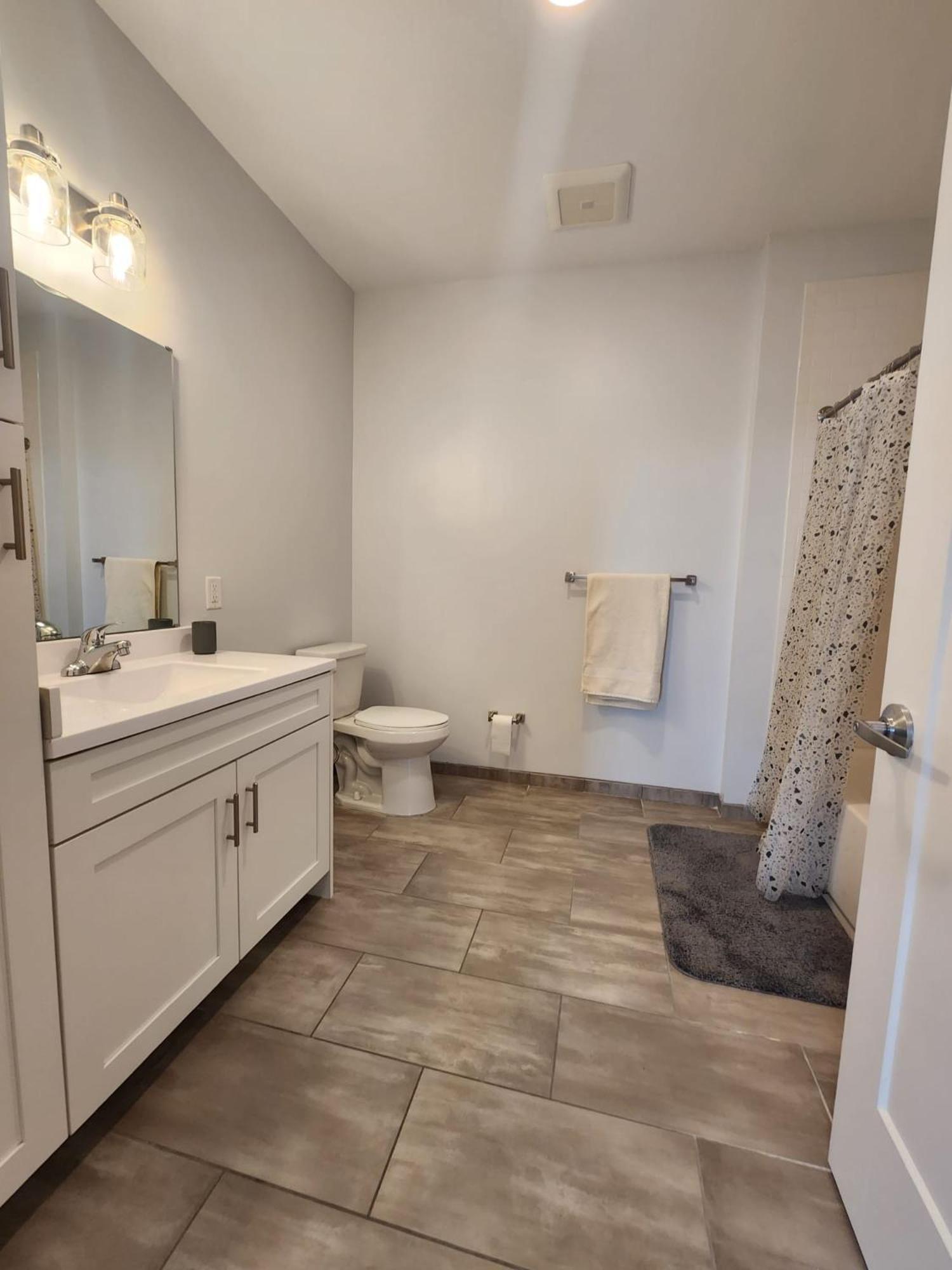 Апартаменты Pristine 2Br Apt With Modern Amenities Near Nyc Джерси-Сити Экстерьер фото